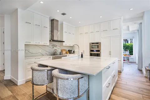 $2,650,000 | 3703 Northeast 199th Street, Aventura, FL 33180