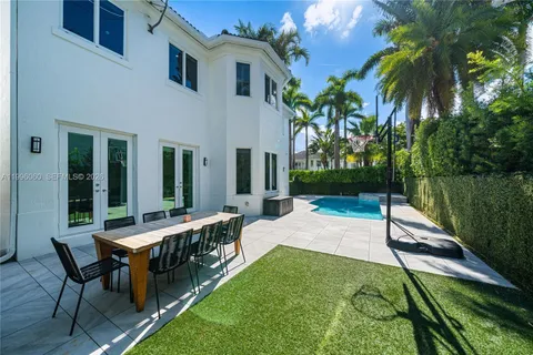 $2,650,000 | 3703 Northeast 199th Street, Aventura, FL 33180