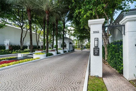 $2,650,000 | 3703 Northeast 199th Street, Aventura, FL 33180