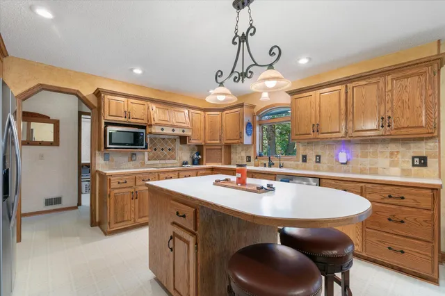 $625,000 | 19701 Rush Street Northwest, Elk River, MN 55330