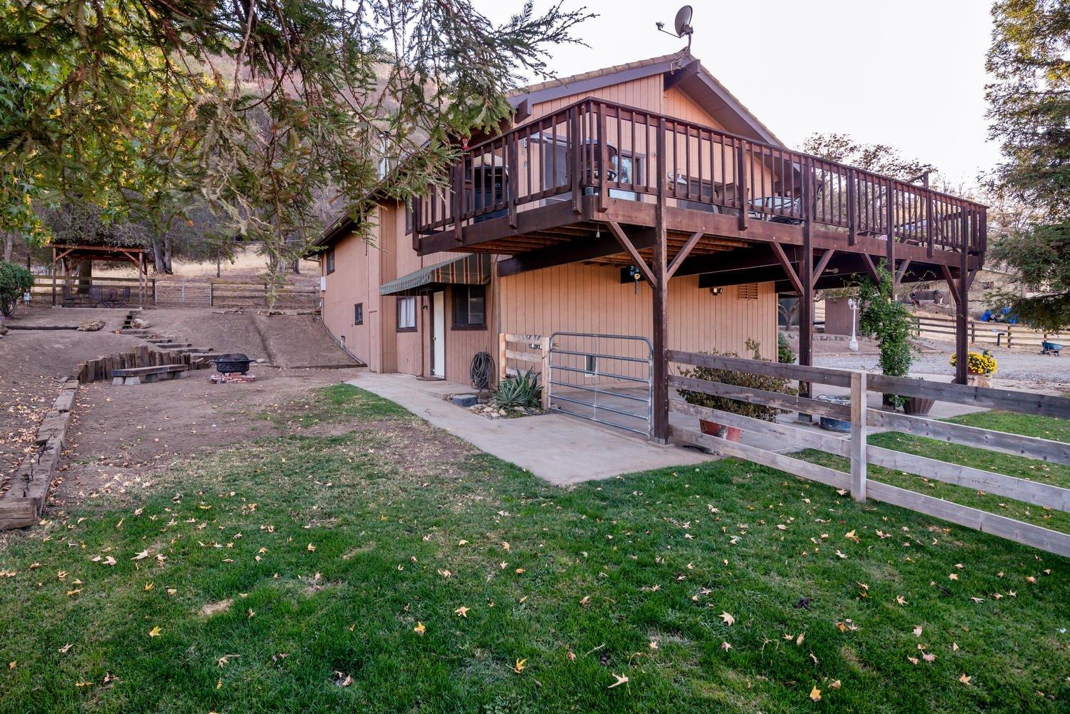 27152 Twin Ponds Road Clovis, CA 93619 - Photo 30 of 38 Gallery Image 30
