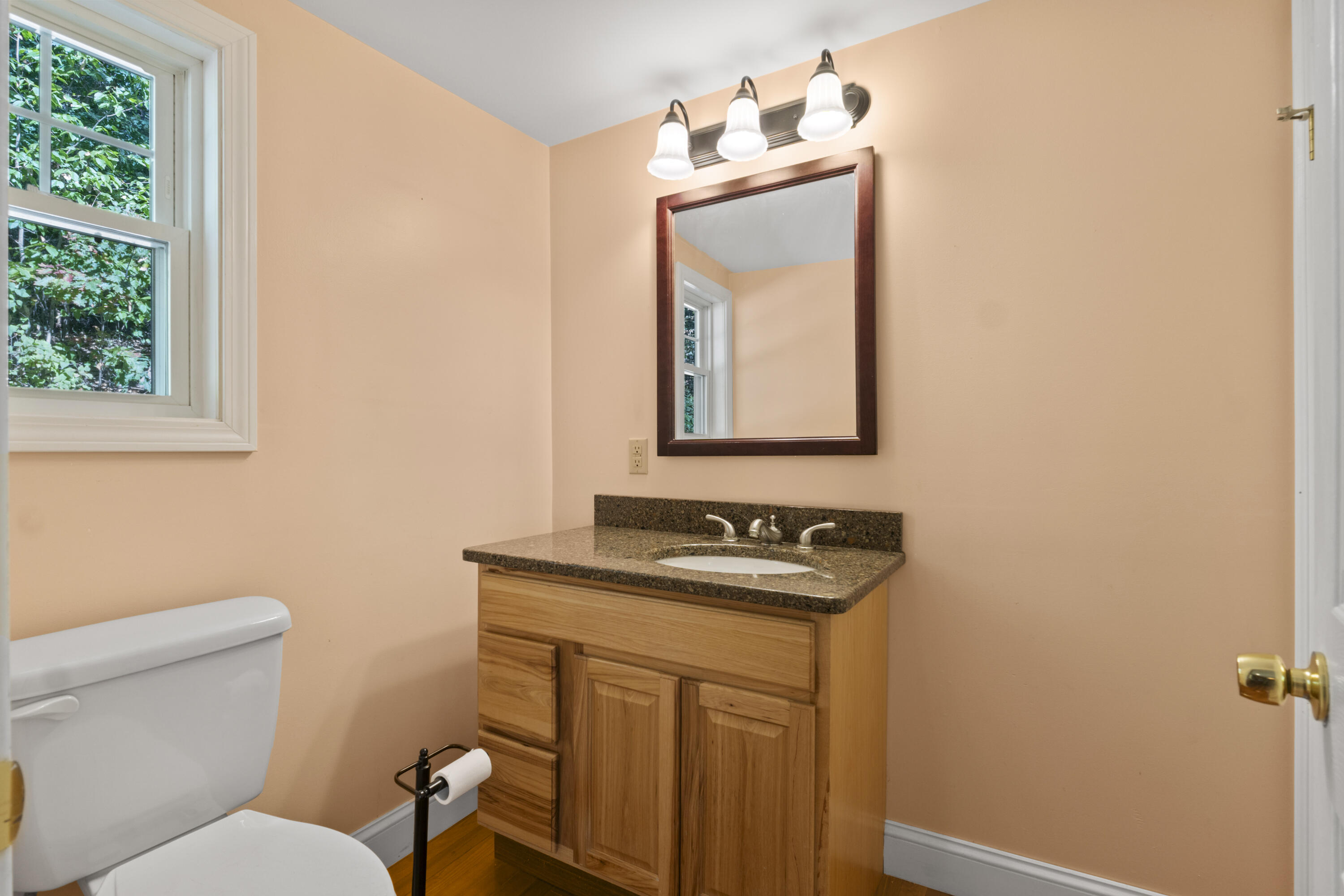 414 Harrison Road Naples, ME 04055 - Photo 21 of 70 Half bath