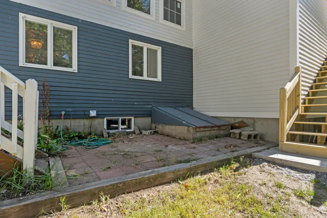 $399,000 | 414 Harrison Road, Naples, ME 04055