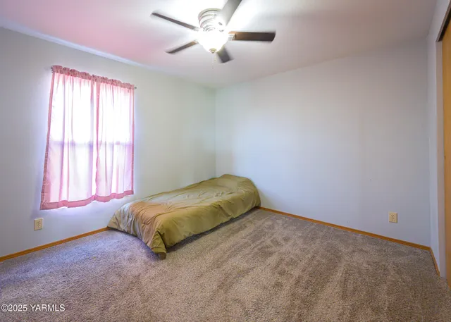 $383,000 | 1421 Conrad Road, Selah, WA 98942