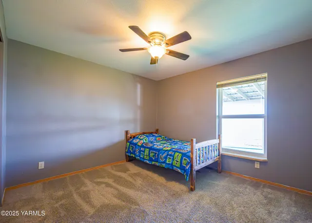 $383,000 | 1421 Conrad Road, Selah, WA 98942