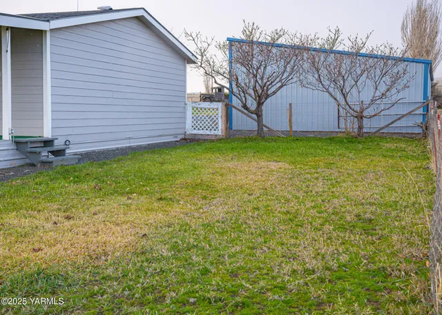 $383,000 | 1421 Conrad Road, Selah, WA 98942