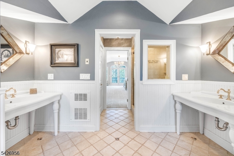 8 White Pine Road Upper Saddle River, NJ 07458 - Photo 31 of 50
