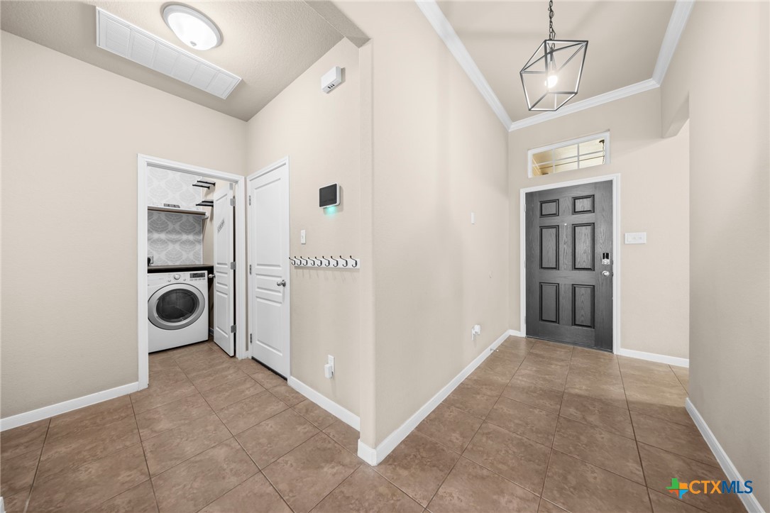 517 Coventry Drive Temple, TX 76502 - Photo 21 of 34 a view of a hallway to rooms and stairs