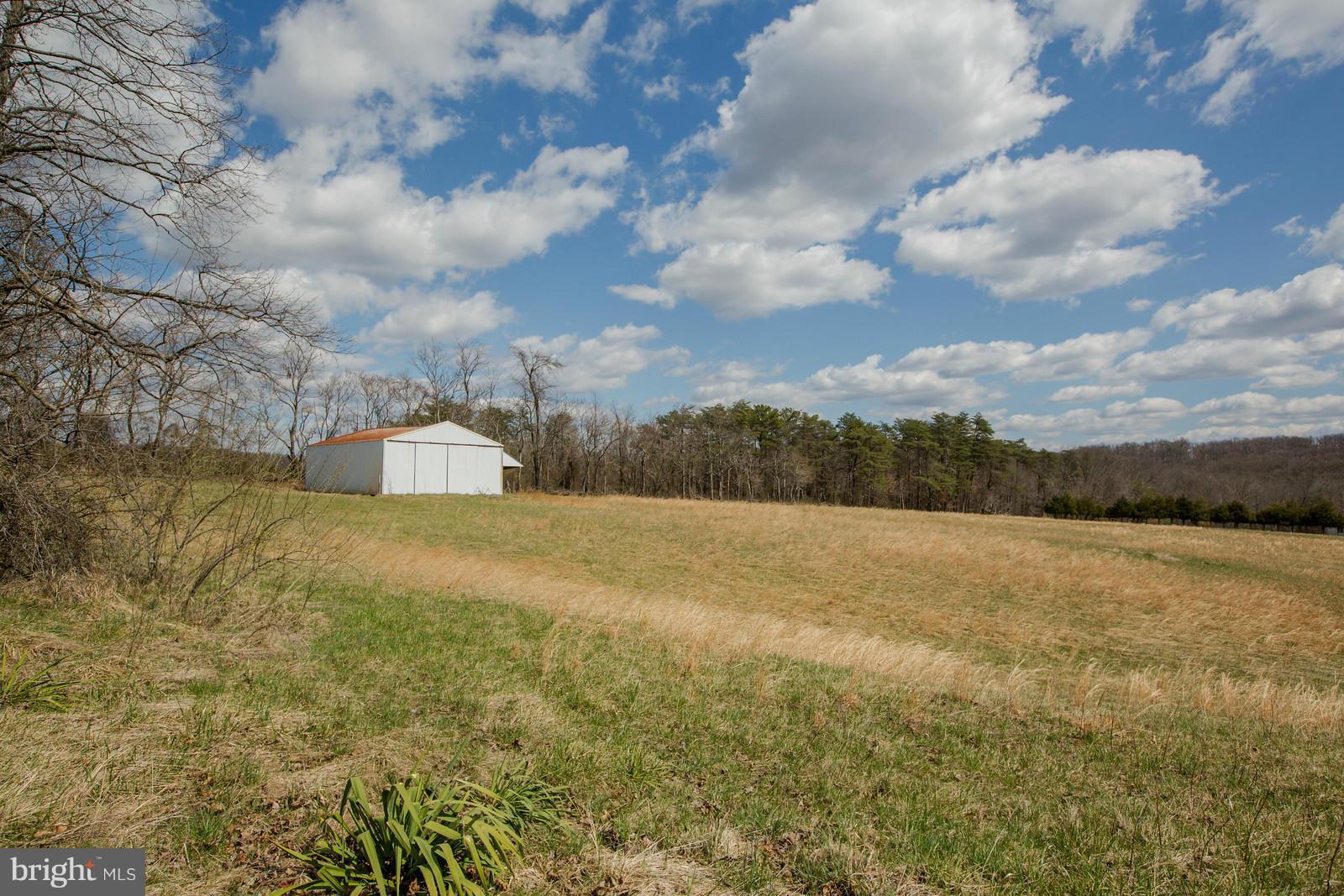 1047 New Hope Road Cross Junction, VA 22625 - Photo 24 of 27 a view of an ocean and beach