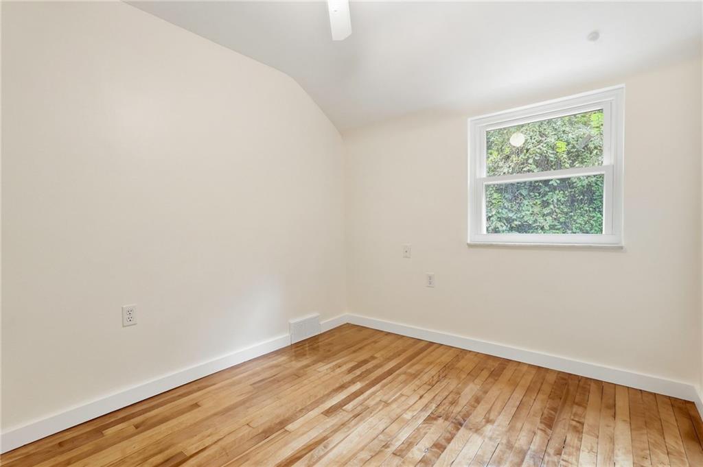 1204 Mifflin Road Pittsburgh, PA 15207 - Photo 27 of 37 Gallery Image 27
