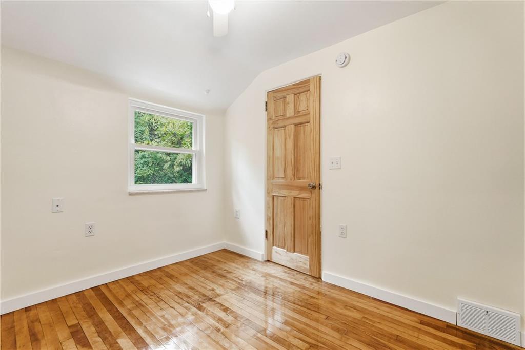 1204 Mifflin Road Pittsburgh, PA 15207 - Photo 28 of 37 Gallery Image 28