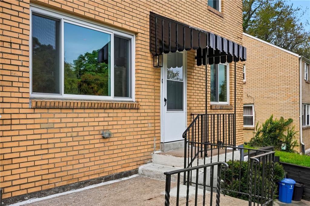 1204 Mifflin Road Pittsburgh, PA 15207 - Photo 6 of 37 Gallery Image 6