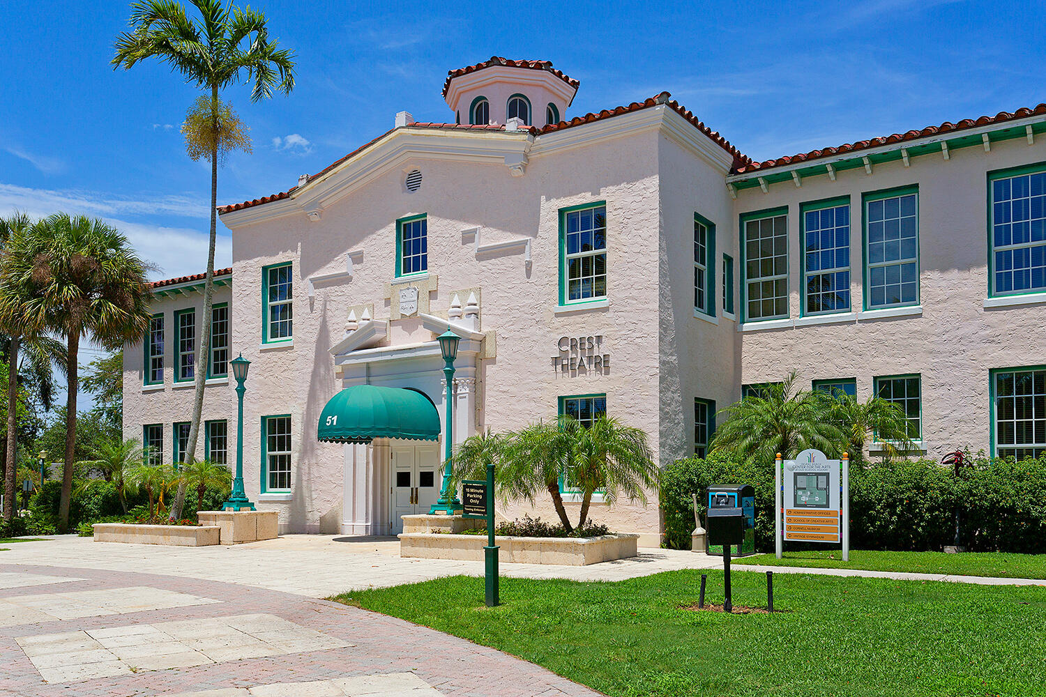 604 Renaissance Way Delray Beach, FL 33483 - Photo 43 of 54 19_CrestTheater3