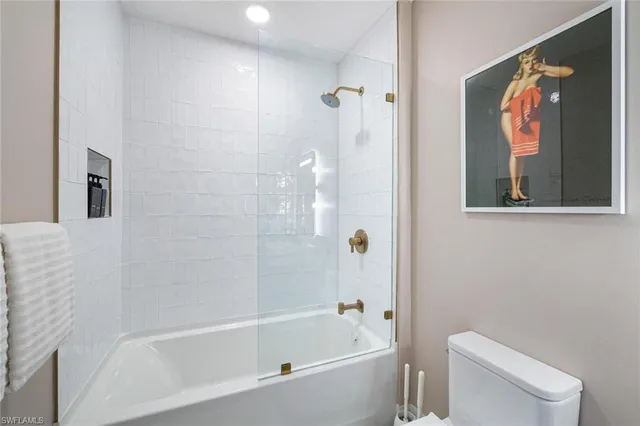 $6,800 | 159 Northeast 6th Street, Unit 5101, Miami, FL 33132