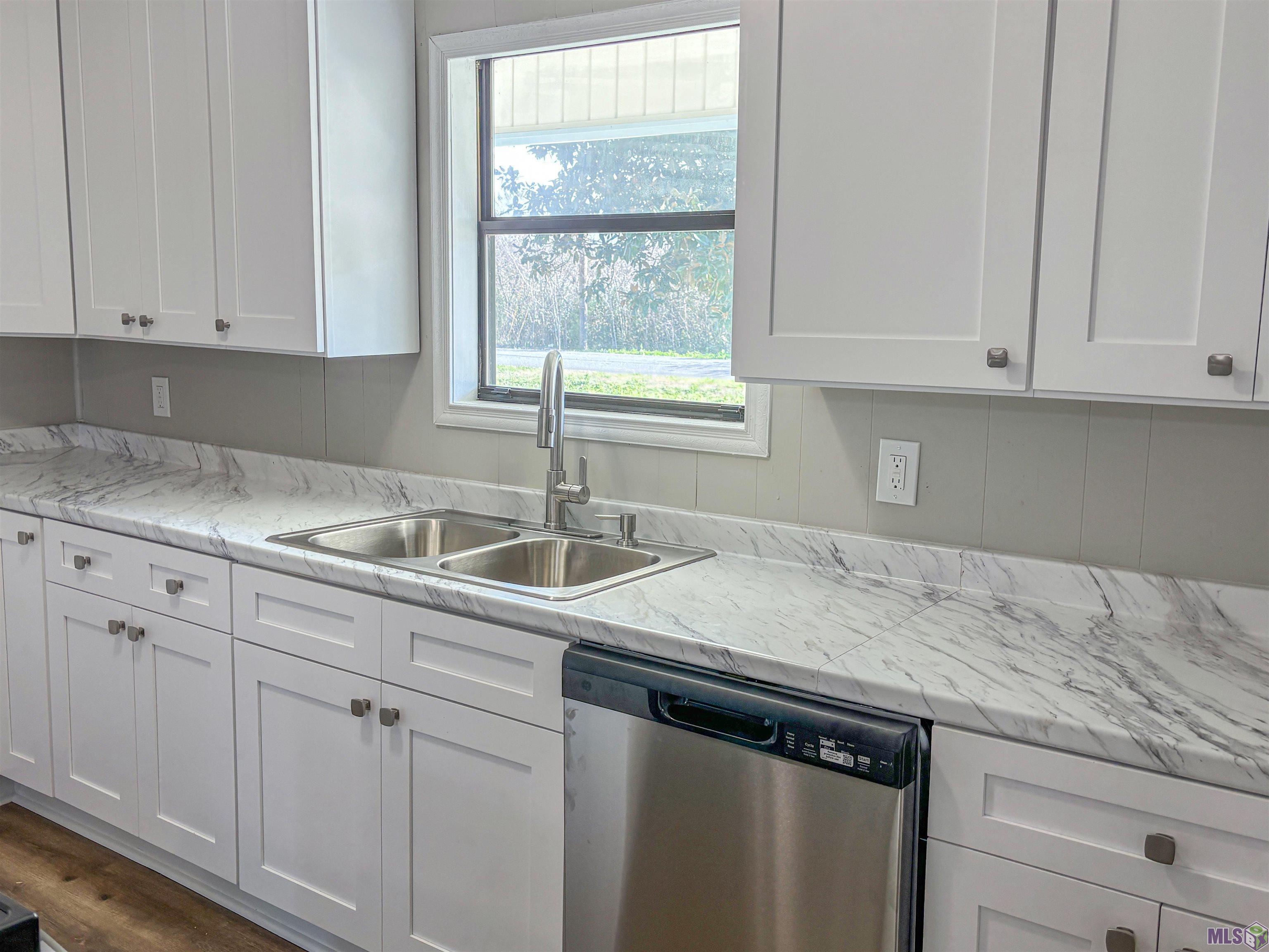 113 Gus Street Belle Rose, LA 70341 - Photo 12 of 22