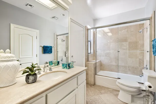 $18,000 | 28 Clancy Lane South, Rancho Mirage, CA 92270