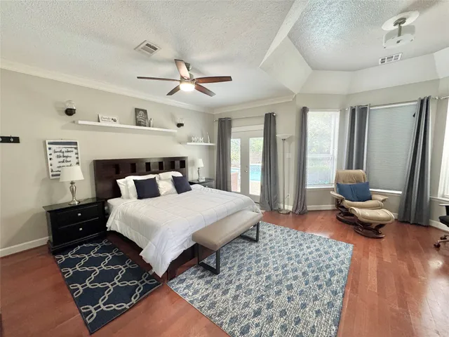 $1,198,000 | 59 Acorn Cluster Court, The Woodlands, TX 77381