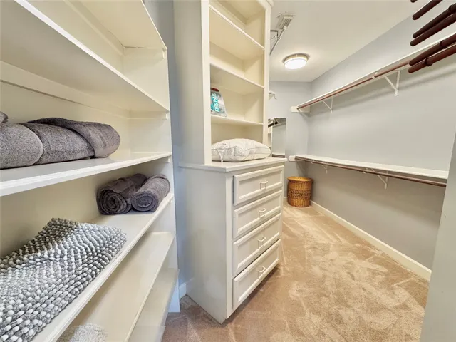 $1,198,000 | 59 Acorn Cluster Court, The Woodlands, TX 77381