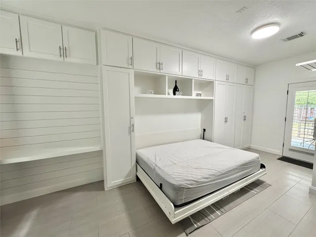 $1,198,000 | 59 Acorn Cluster Court, The Woodlands, TX 77381