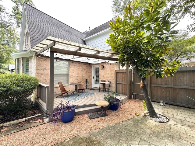 $1,198,000 | 59 Acorn Cluster Court, The Woodlands, TX 77381