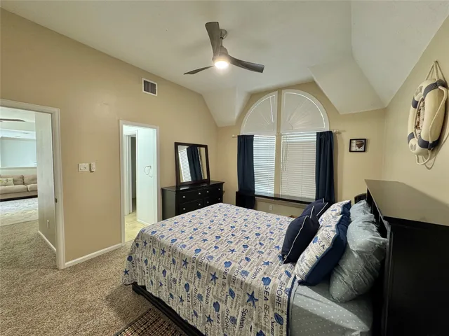 $1,198,000 | 59 Acorn Cluster Court, The Woodlands, TX 77381