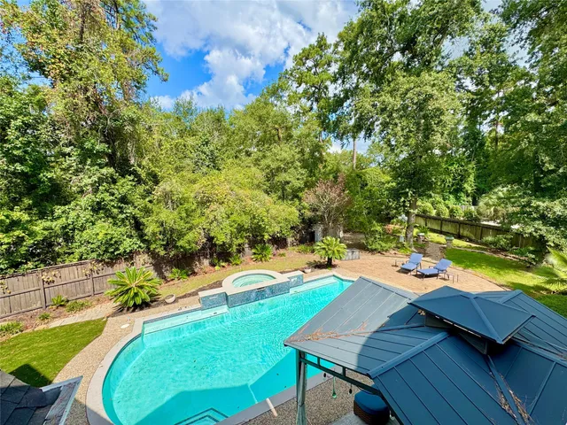 $1,198,000 | 59 Acorn Cluster Court, The Woodlands, TX 77381