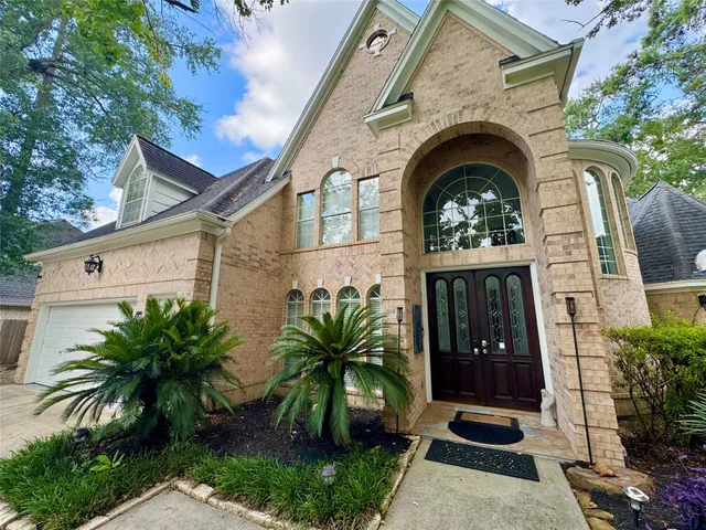 $1,198,000 | 59 Acorn Cluster Court, The Woodlands, TX 77381