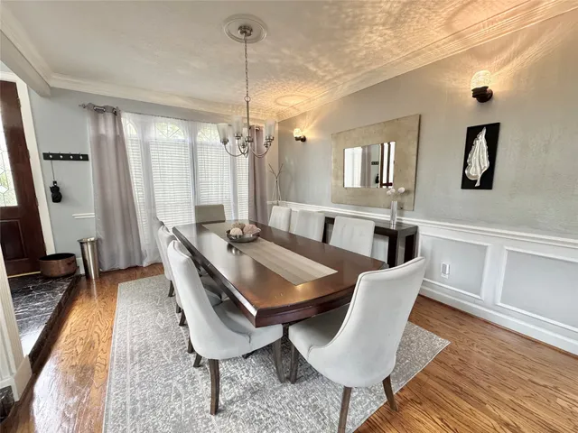 $1,198,000 | 59 Acorn Cluster Court, The Woodlands, TX 77381