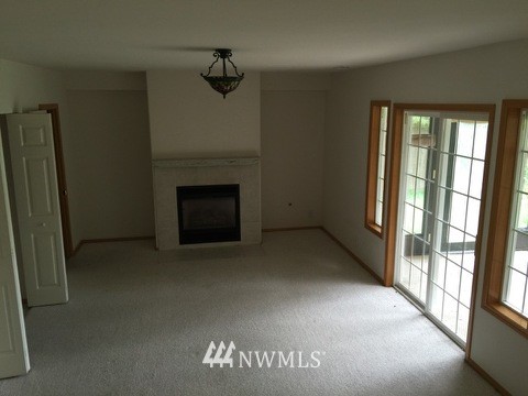 20330 Hoved Road Poulsbo, WA 98370 - Photo 5 of 10 Gallery Image 5