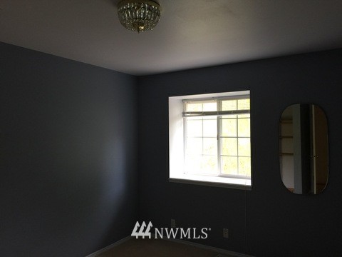 20330 Hoved Road Poulsbo, WA 98370 - Photo 6 of 10 Gallery Image 6