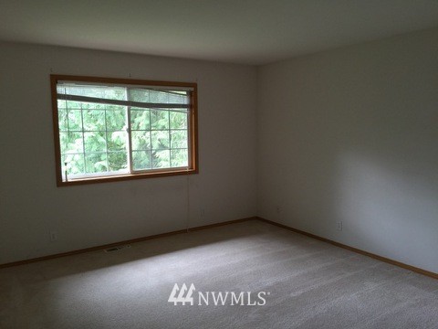 20330 Hoved Road Poulsbo, WA 98370 - Photo 7 of 10 Gallery Image 7