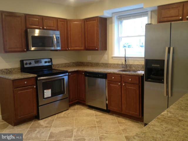 3006 Danville Road Brandywine, MD 20613 - Photo 4 of 11 Kitchen