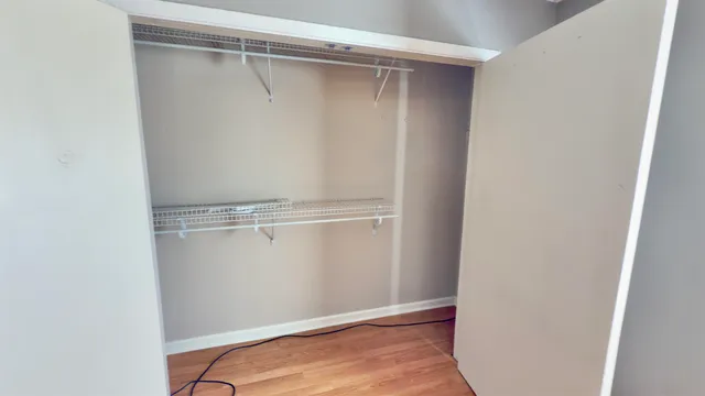 $1,150 | 3799 Carnes Avenue, Memphis, TN 38111