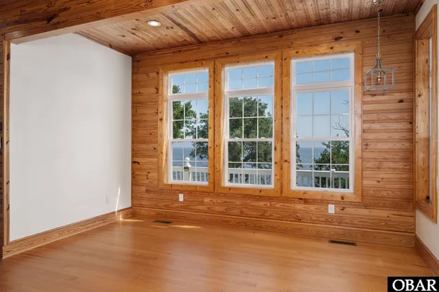 $1,100,000 | 266 Cahoon Road, Manns Harbor, NC 27953