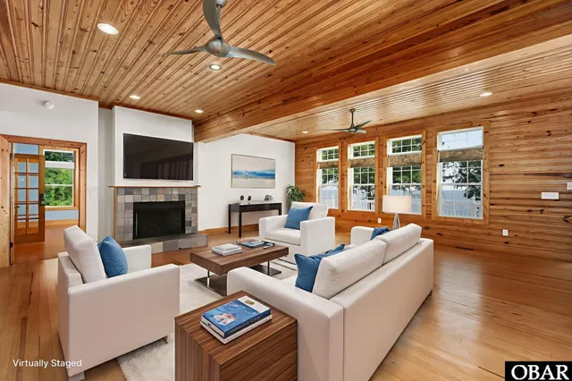 $1,100,000 | 266 Cahoon Road, Manns Harbor, NC 27953