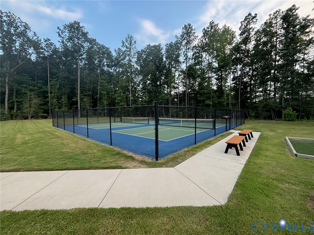 7735 Medalist Lane New Kent, VA 23124 - Photo 34 of 47 Pickle Ball Courts