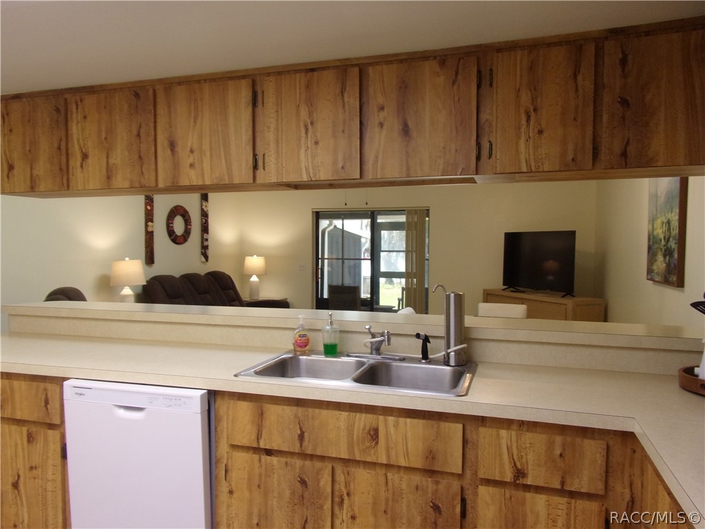 876 Pritchard Island Road Inverness, FL 34450 - Photo 12 of 29