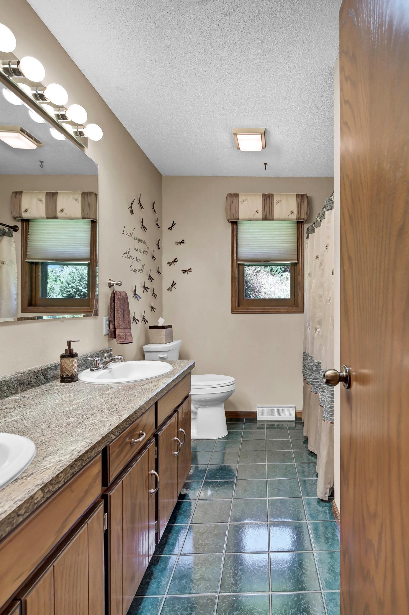 8010 Center Street Clear Lake, MN 55319 - Photo 23 of 38