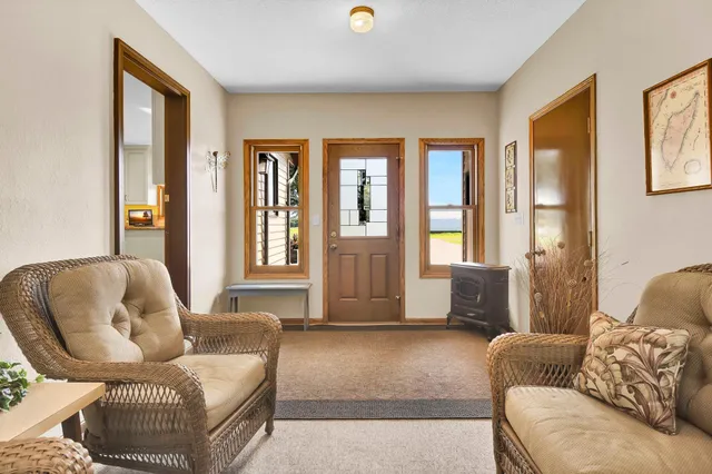 $760,000 | 8010 Center Street, Clear Lake, MN 55319