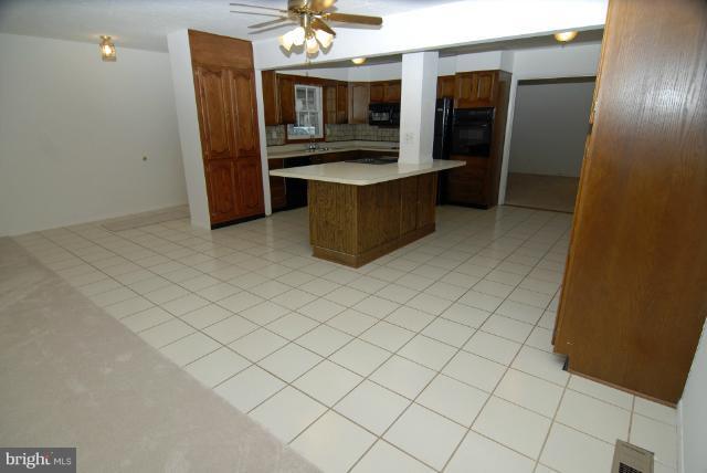 8711 Granite Lane Laurel, MD 20708 - Photo 29 of 30 Kitchen