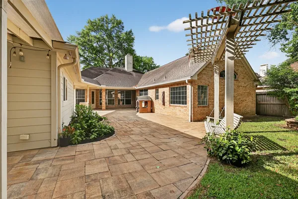 $2,600 | 3614 Cedar Glen Lane, Spring, TX 77388
