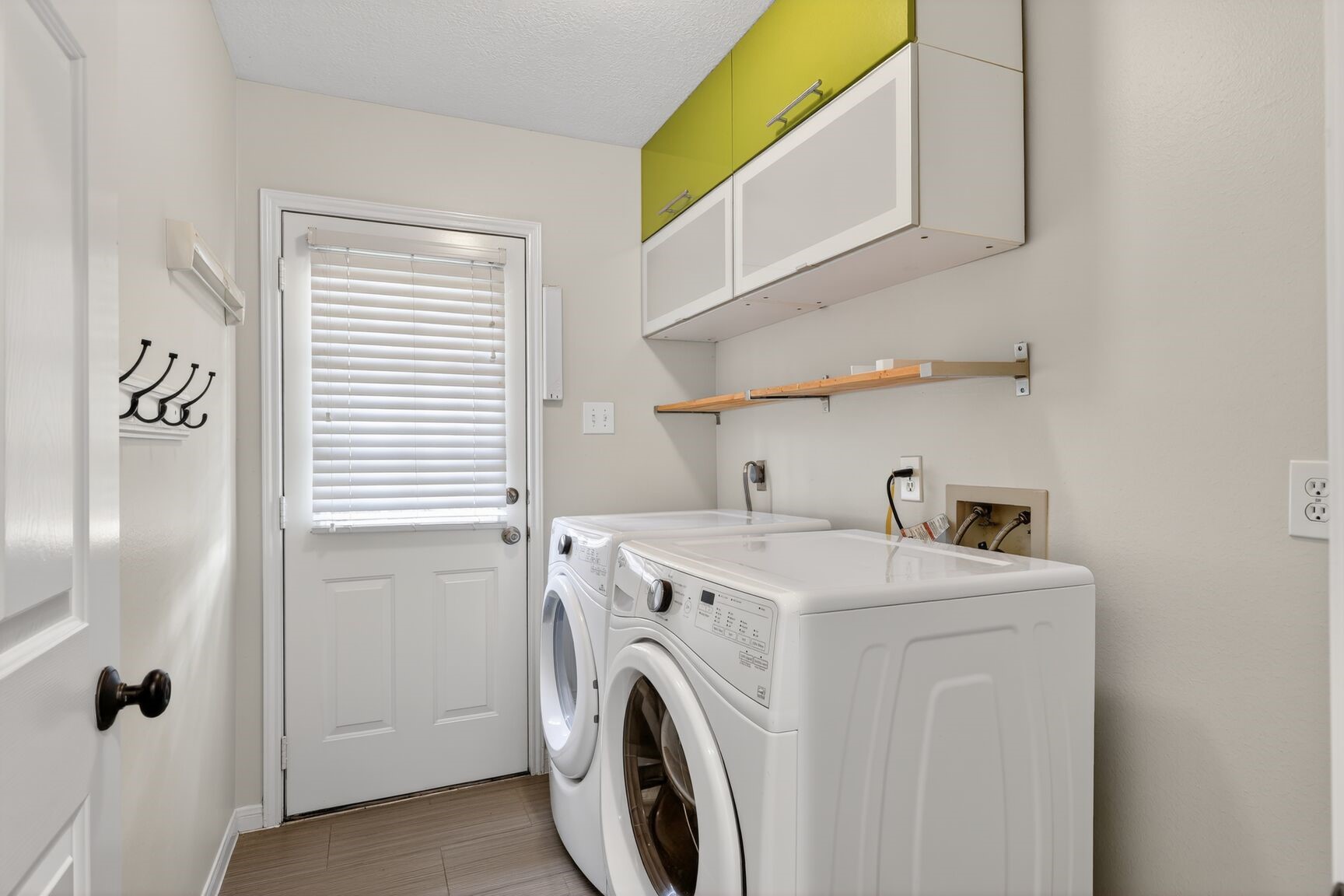 3614 Cedar Glen Lane Spring, TX 77388 - Photo 21 of 25 Laundry room