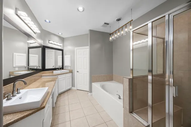 $2,350 | 7930 Stoneyway Drive, Houston, TX 77040