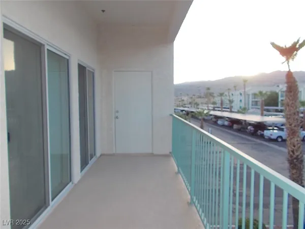 $1,850 | 3550 Bay Sands Drive, Unit 2088, Laughlin, NV 89029