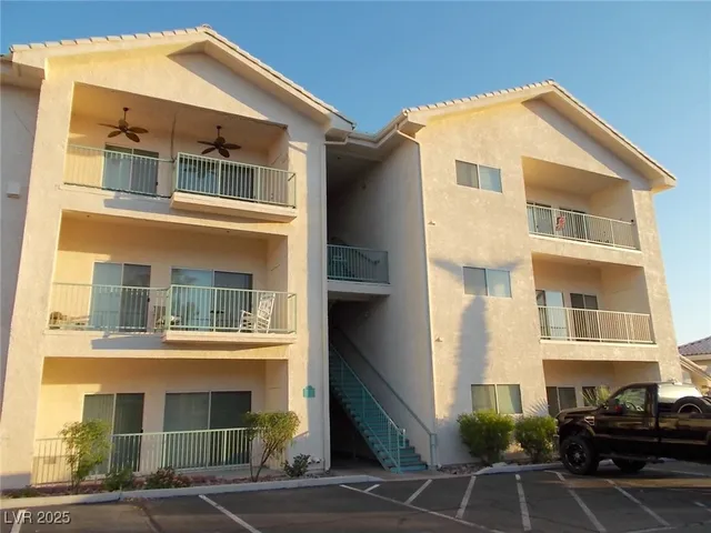 $1,125 | 3550 Bay Sands Drive, Unit 2088, Laughlin, NV 89029