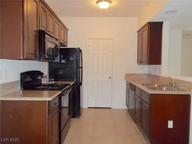 $1,125 | 3550 Bay Sands Drive, Unit 2088, Laughlin, NV 89029