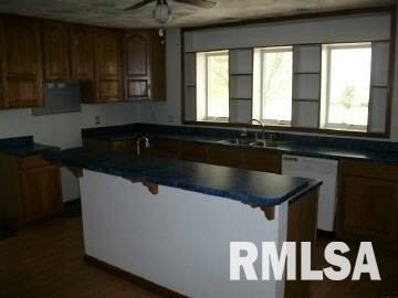 22915 Hugo Road Centralia, IL 62801 - Photo 2 of 6 Gallery Image 2
