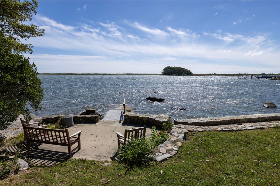 88 Rossini Road Westerly, RI 02891 - Photo 4 of 41 Gallery Image 4