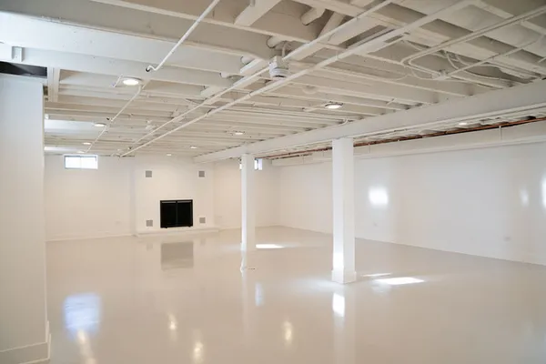 $799,500 | 2250 South Street, Geneva, IL 60134