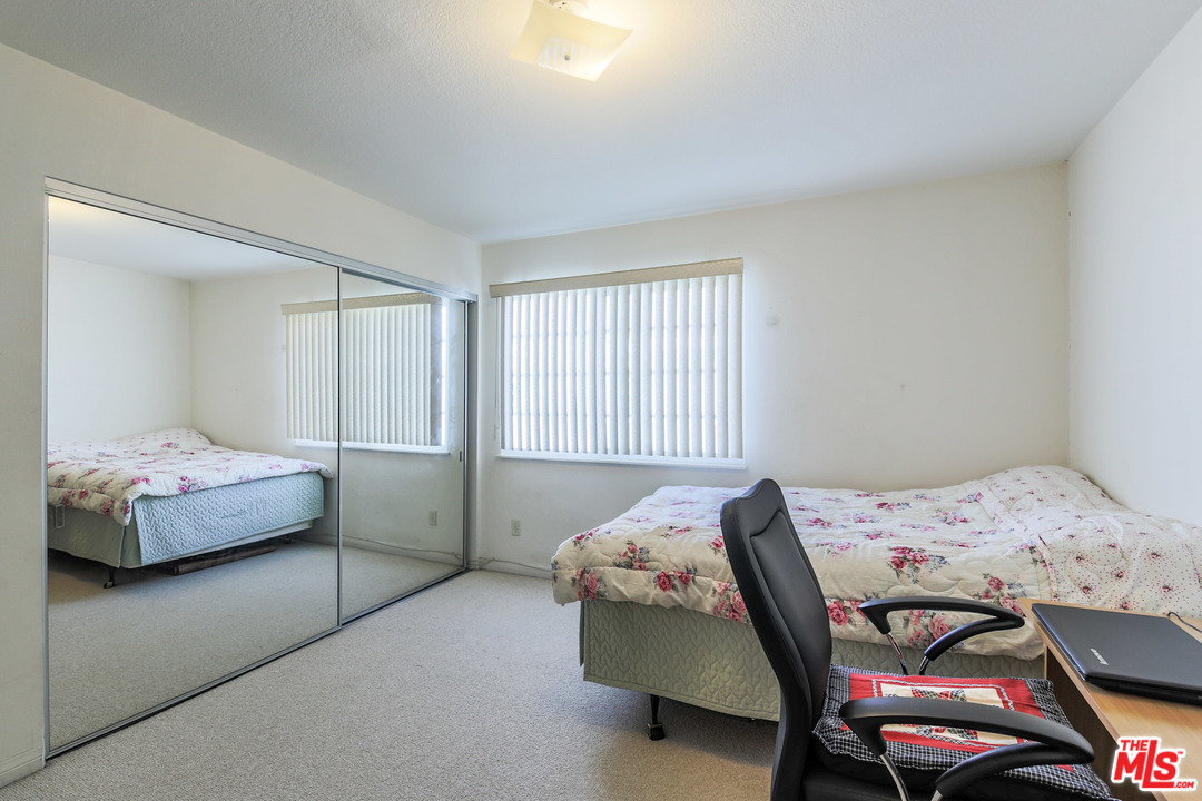 2234 Del Mar Road, Unit 9 Montrose, CA 91020 - Photo 14 of 25